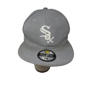 MLB Chicago White Sox Fitted Hat Size 7 3/8 Gray Big Bear Cap Embroidered Logo